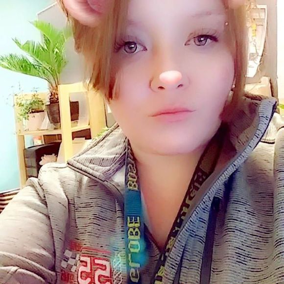 Meet your Posher, Shawna - Picture 1 of 1